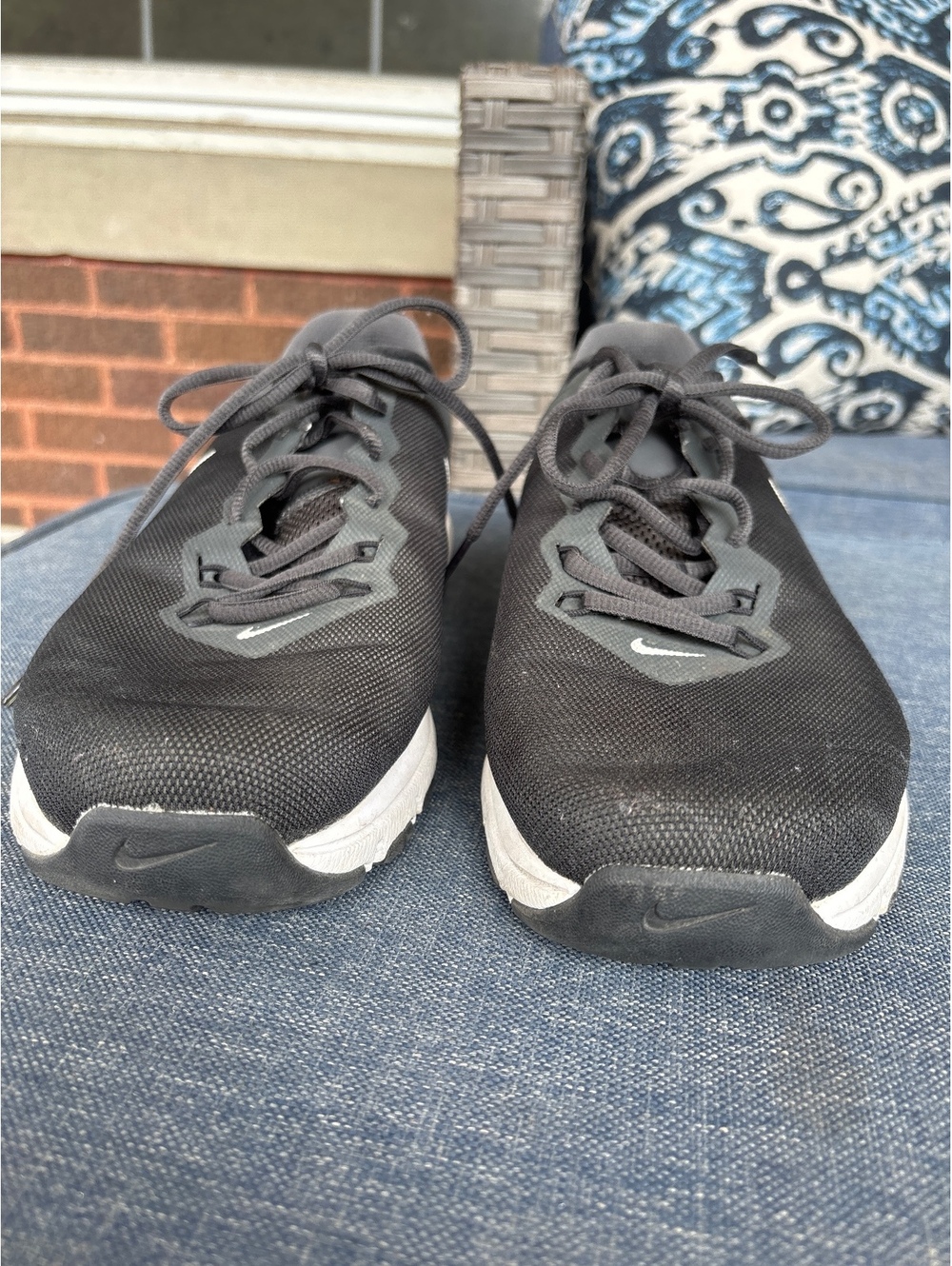 Nike Air Full Ride TR men’s tennis shoes size 11 black gray white
